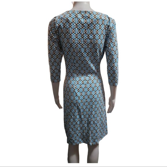 J. McLaughlin Geometric Print 3/4 Sleeve Ruched Side Dress - Picture 7 of 7